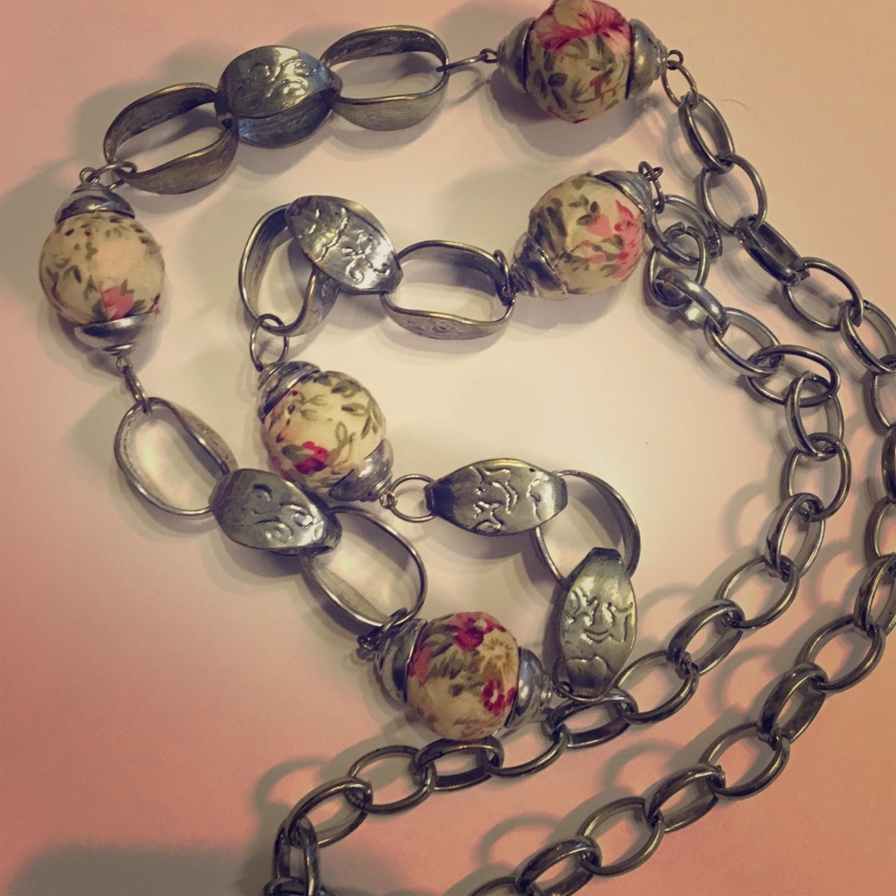 Cocktail necklace